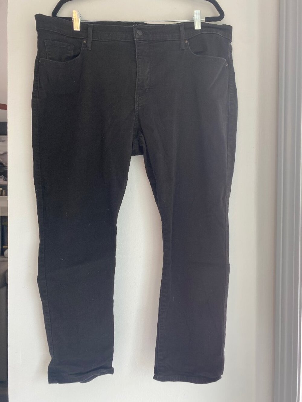 Levi's 311 Shaping Skinny Jeans